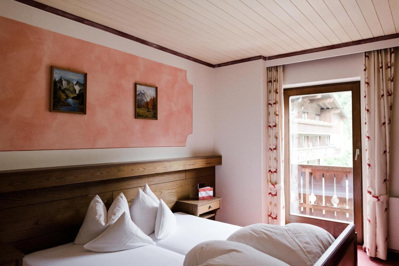 Das Naturhotel Die Eng Hinterriss Exterior photo